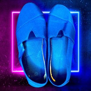 Canvas slip on shoes for women size 8.5 royal blue